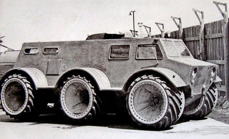 Машина ЗИЛ-136 с несущим безрамным корпусом и арочными шинами вездеход, конструкторы, неудача, эксперимент