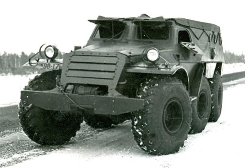 Оригинальный БТР-Э152В с 14-местным бронекорпусом (из архива 21 НИИЦ) вездеход, конструкторы, неудача, эксперимент