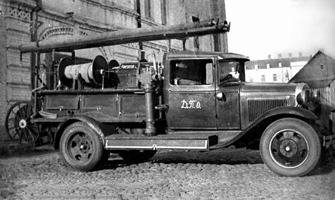 Пожарный автомобиль ПМГ-1. Россия, 1930-40-е годы