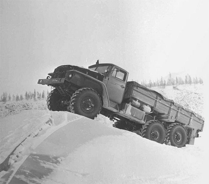 Советский Урал-375, -4320