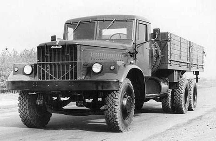 Советский КрАЗ-219, -257