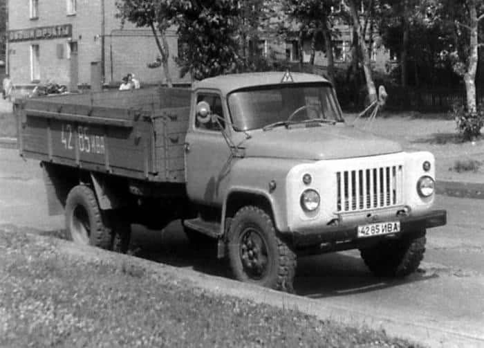 Советский ГАЗ-53,-52