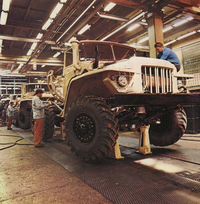 Советский Урал-375, -4320