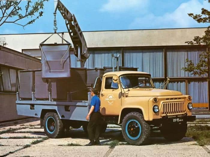 Советский ГАЗ-53,-52