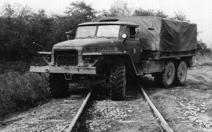 Советский Урал-375, -4320