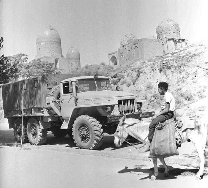 Советский Урал-375, -4320