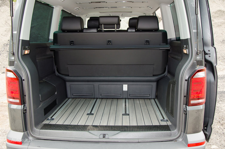 Отличия каравеллы от мультивена: Чем отличается VW каравелла от ...