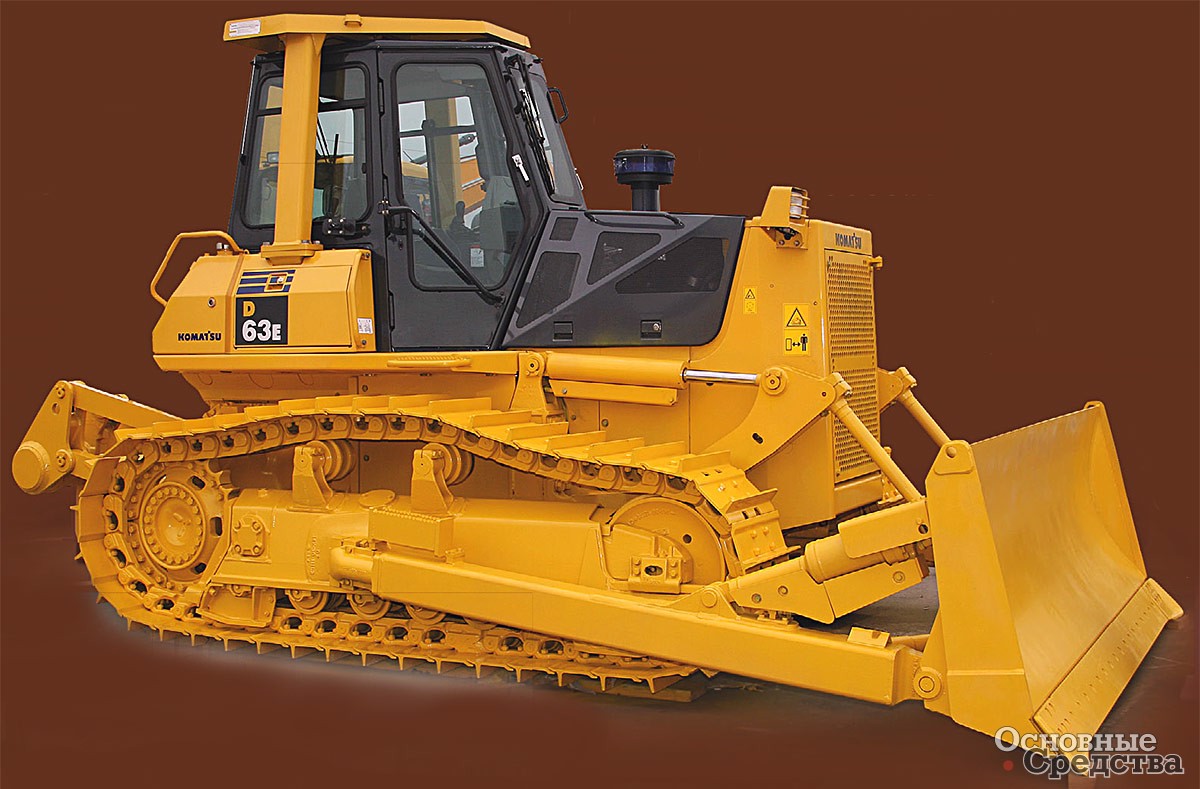 Komatsu D63E-12