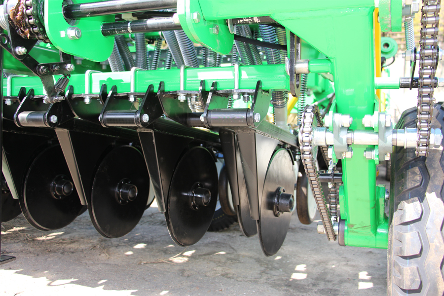 Сошники сеялки Ника-6