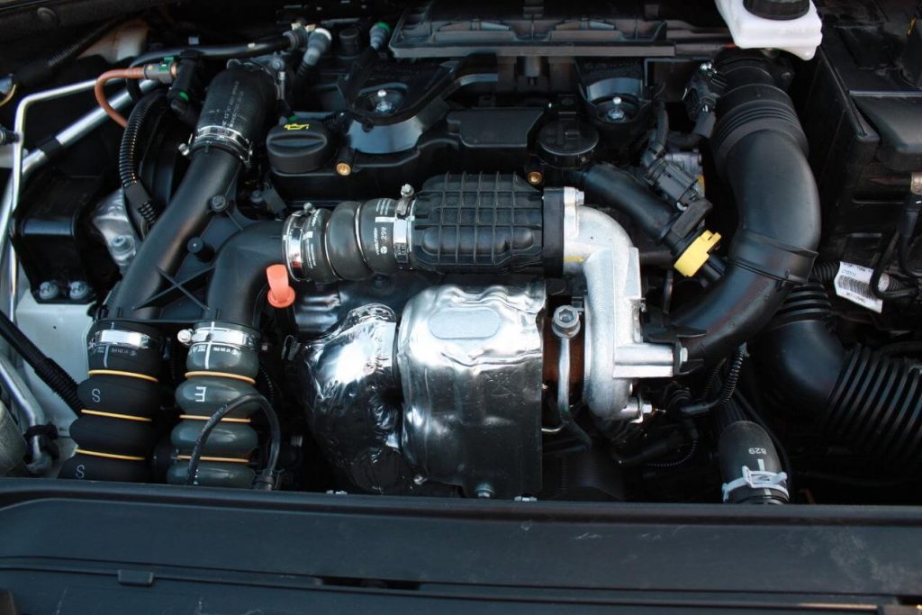 Фото двигатель Citroen C5 2.0