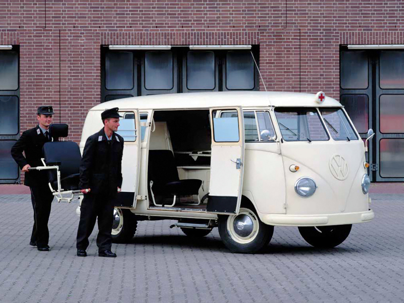 Скорая помощь Volkswagen T1 Krankenwagen. 1958 - 1962 годы