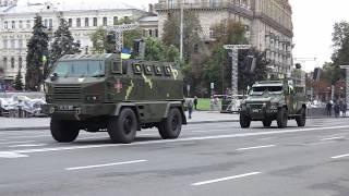 Военные бронеавтомобили КрАЗ на выставке в Киеве