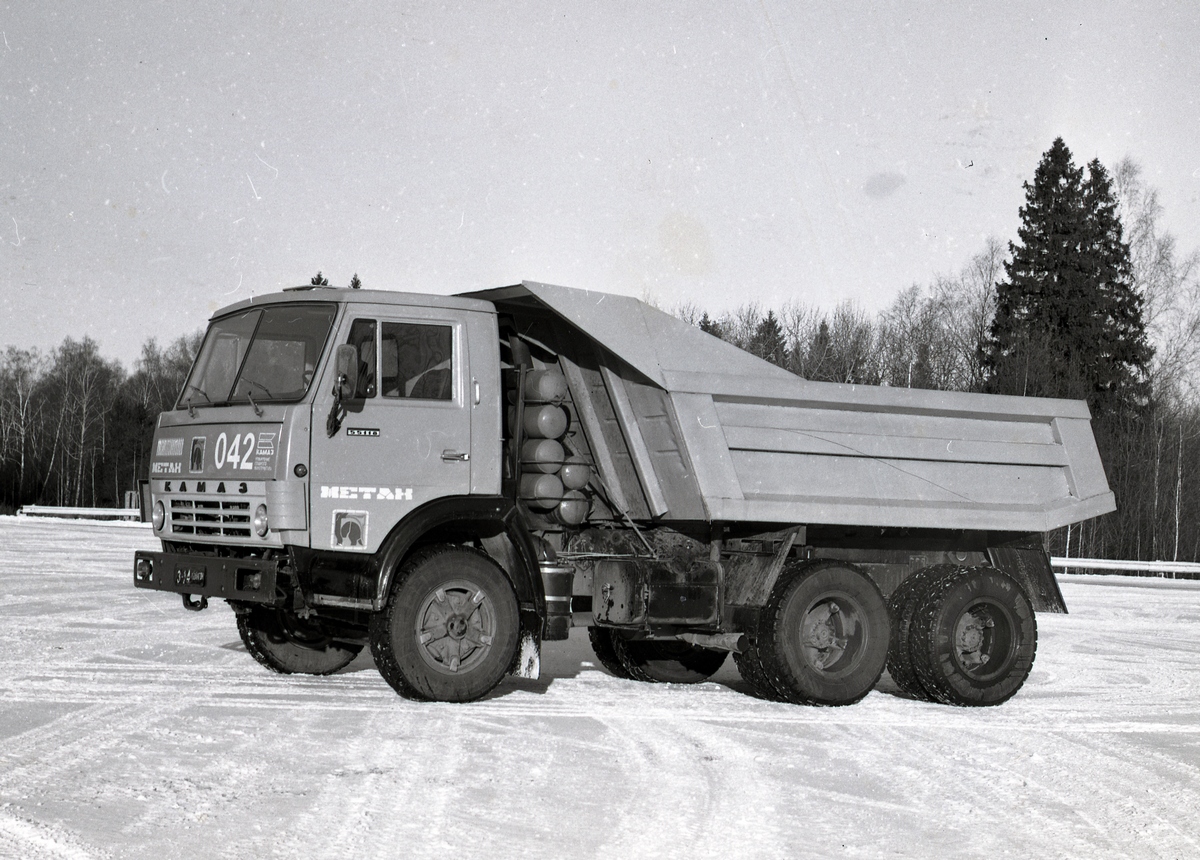 Газобаллонный самосвал КАМАЗ-55118, 1986 г.